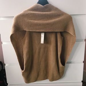 Chico’s Cape pullover sleeveless sweater